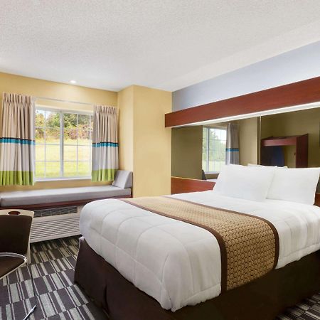 Microtel Inn & Suites By Wyndham Томасвил Екстериор снимка